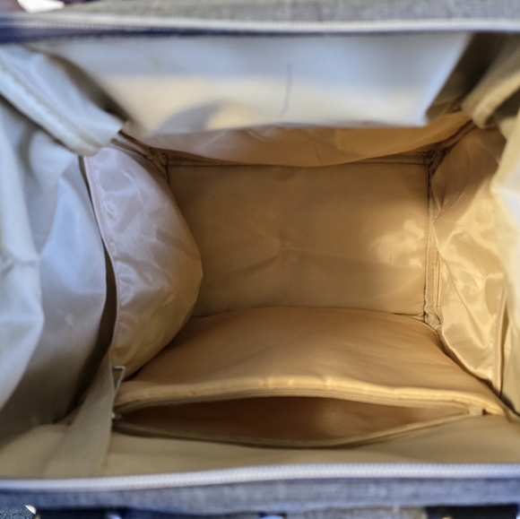 Diaper/Baby Breastfeeding Bag Backpack - Picture 10 of 16